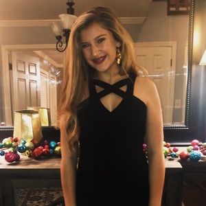 Meet your Posher, Ella